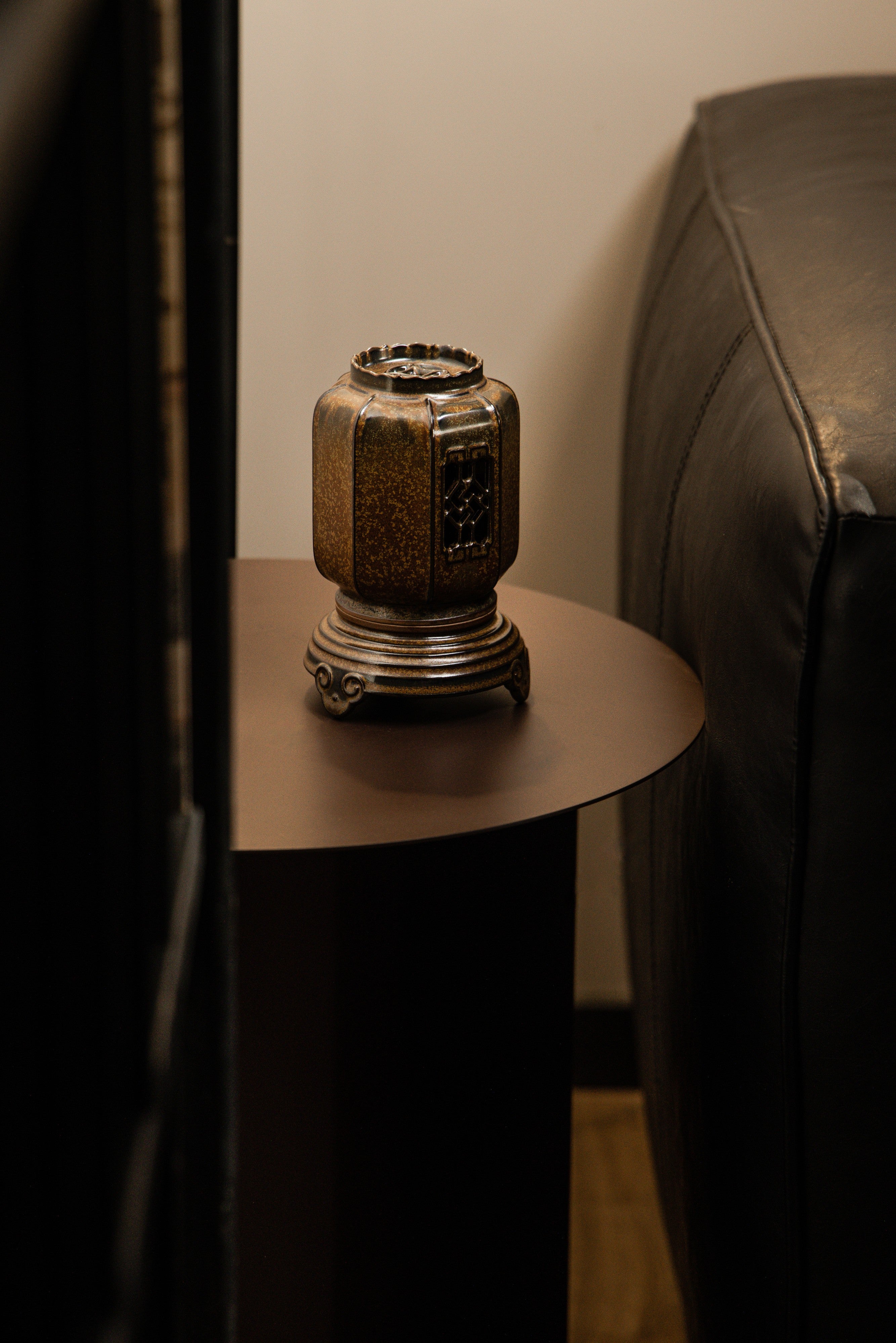 Huang Ke's Works- Gray Glaze Palace Lantern Incense Burner