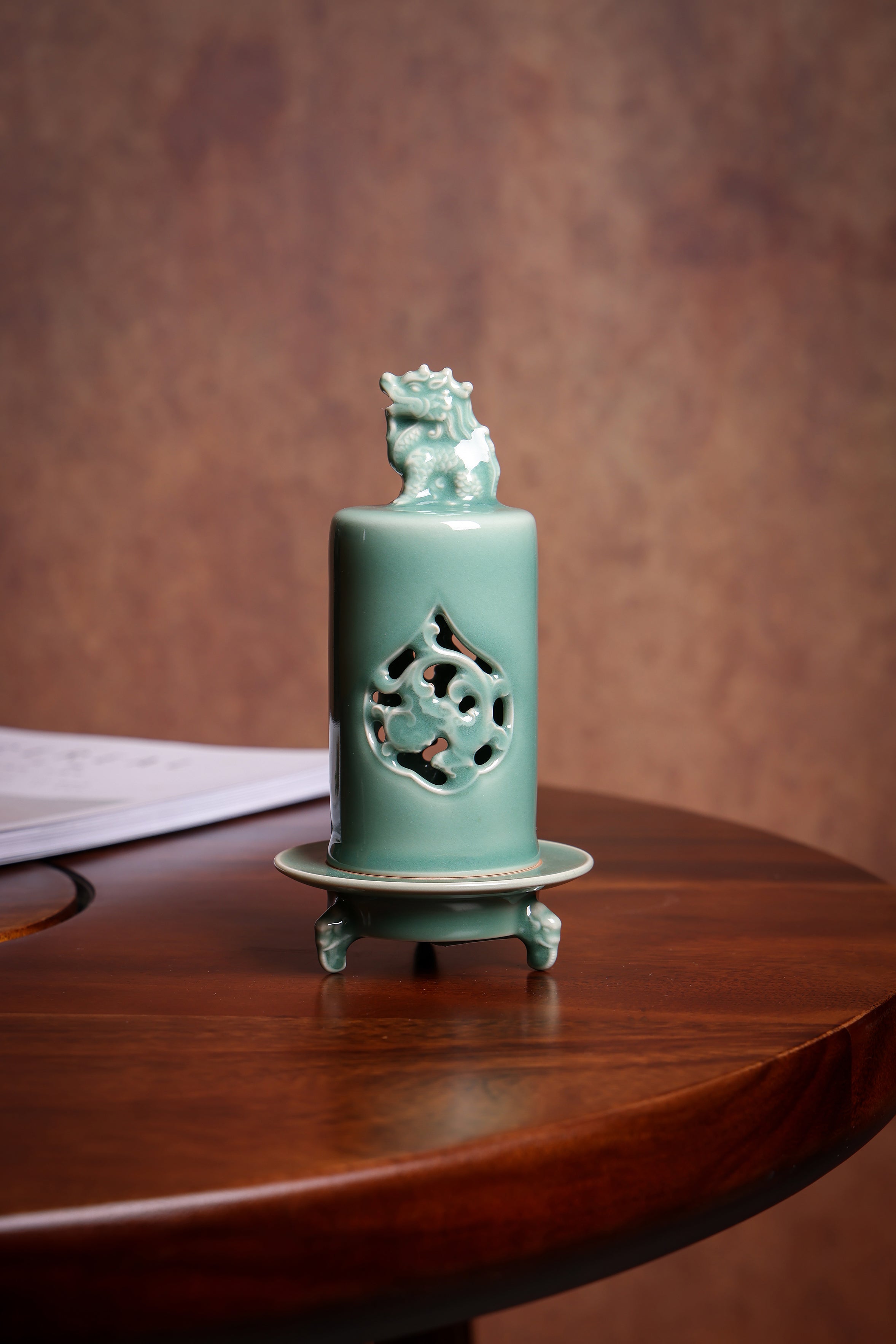 Huang Ke's Works-Auspicious Beast Ruyi Incense Burner