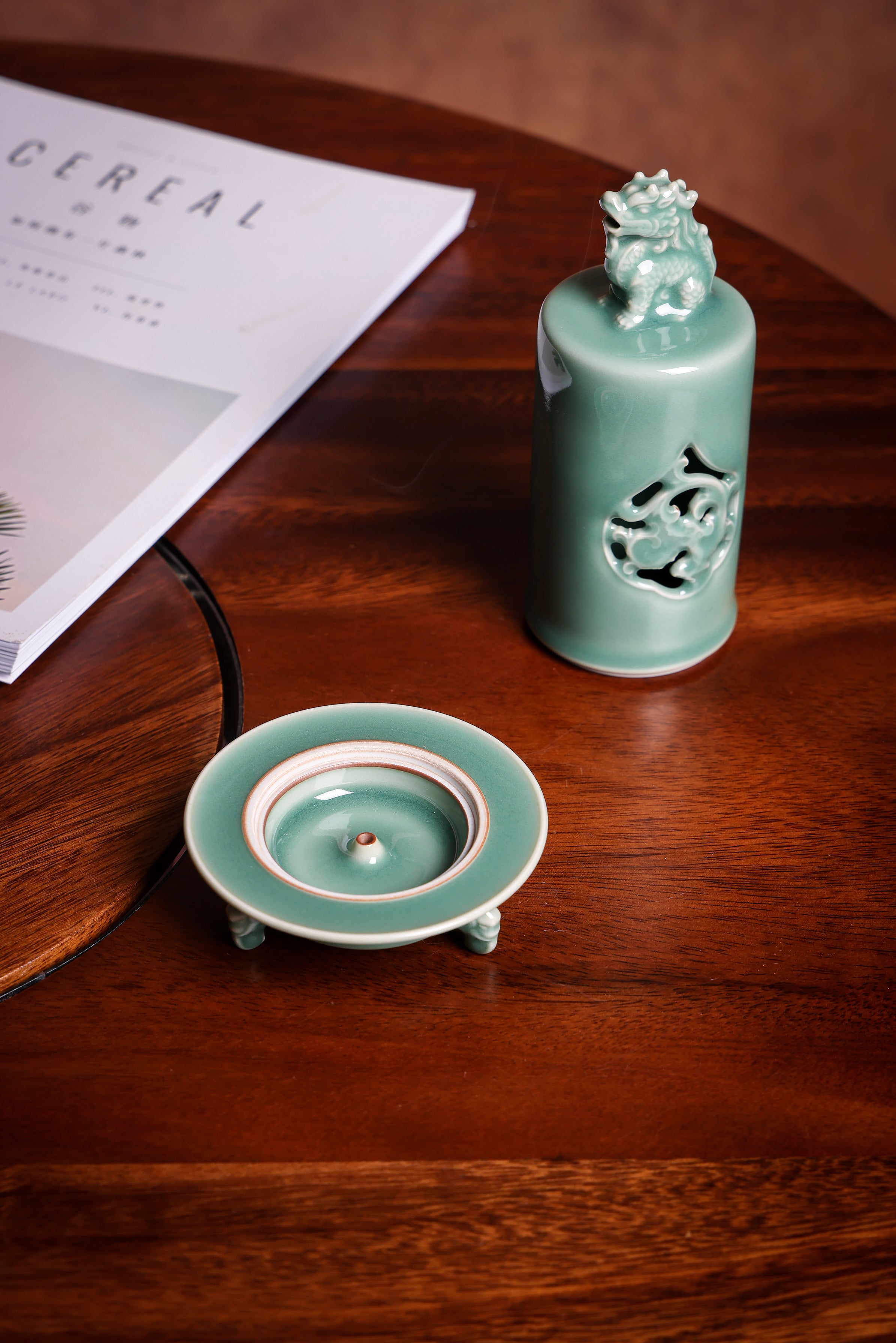 Huang Ke's Works-Auspicious Beast Ruyi Incense Burner