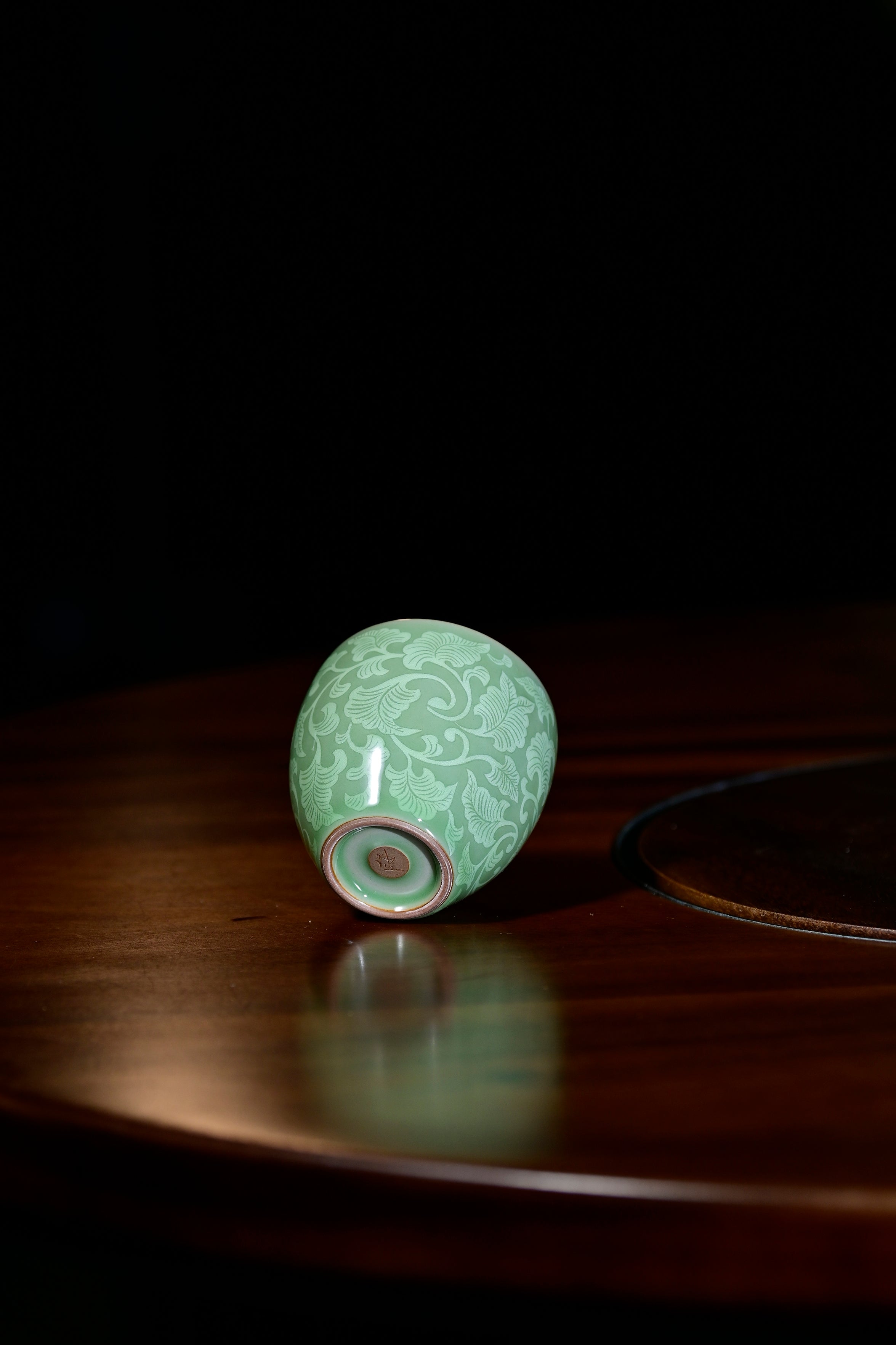 Pan Jianbo’sWorks-Plum-Green Celadon Tea Tasting Cup