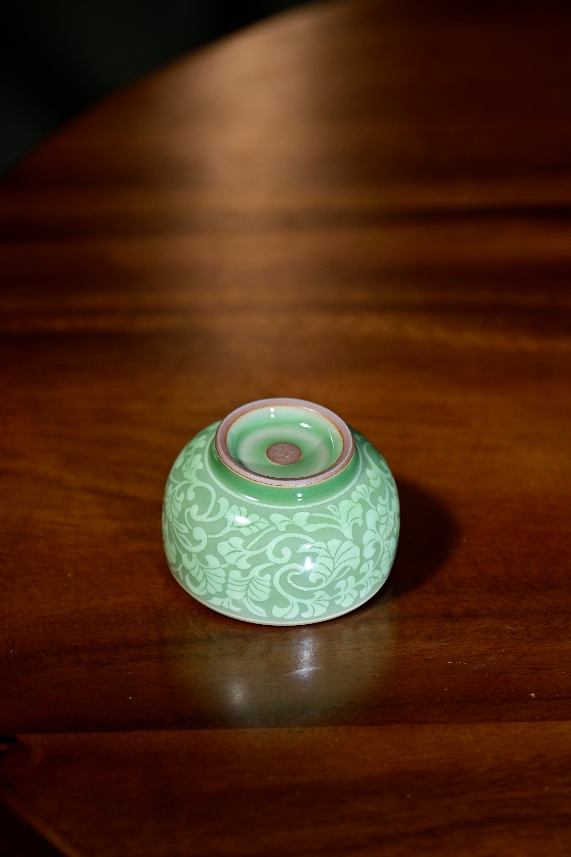 Pan Jianbo’sWorks-Plum-Green Celadon Tea Tasting Cup
