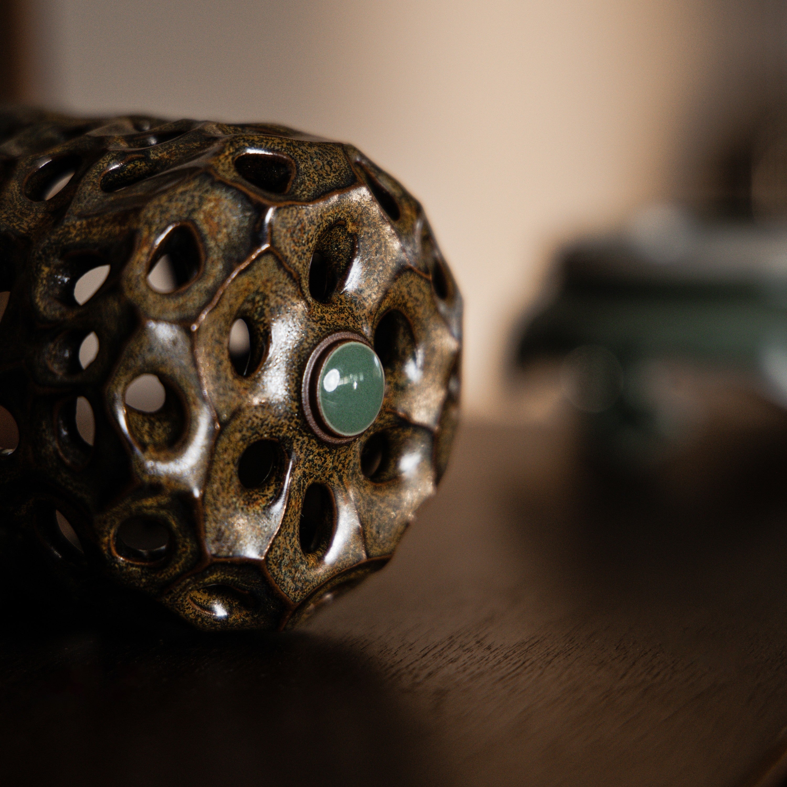 Huang Ke's Works- Juyinglong Incense Burner