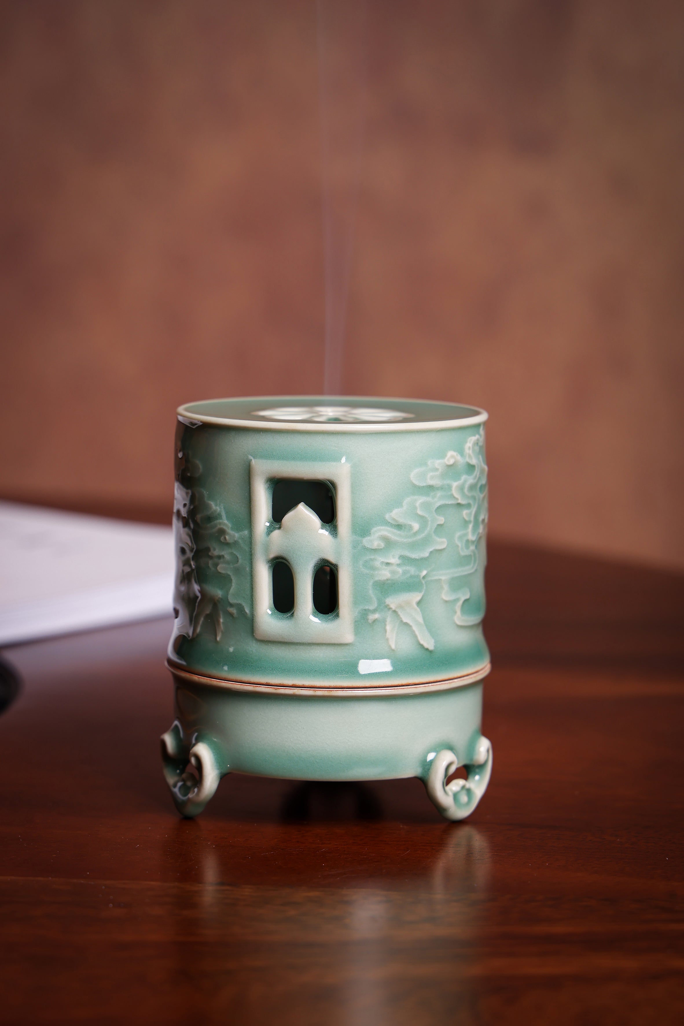 Huang Ke's Works- Swan-scented Incense Burner