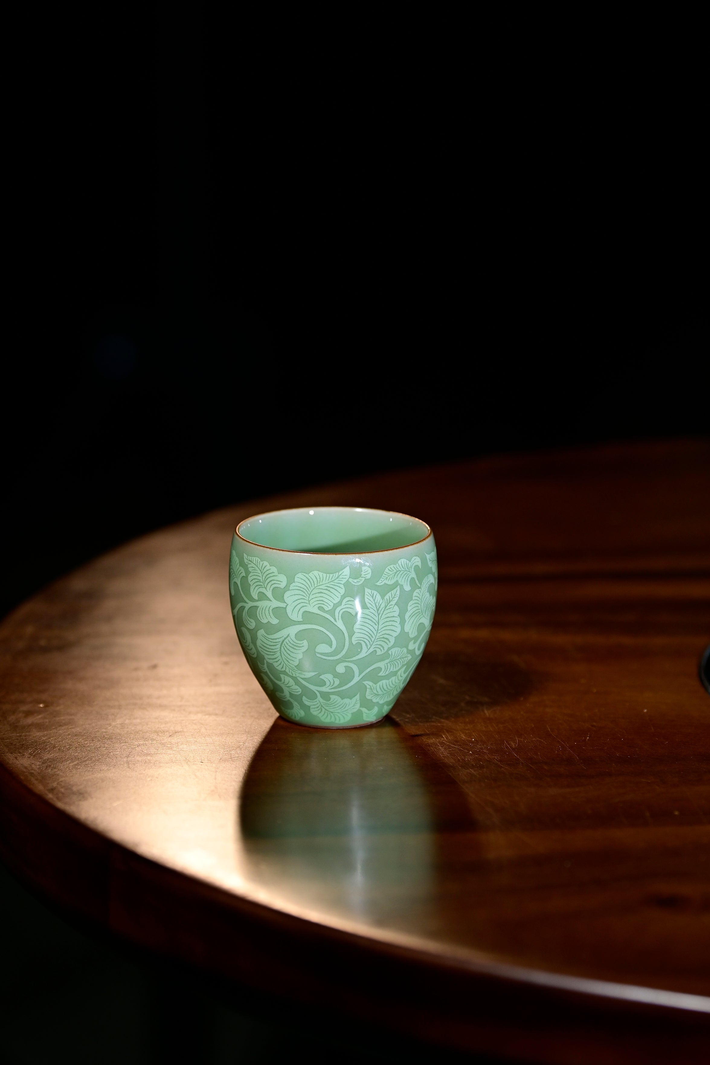 Pan Jianbo’sWorks-Plum-Green Celadon Tea Tasting Cup